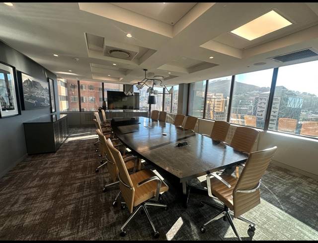 799M² OFFICE TO LET IN CAPE TOWN CITY CENTRE